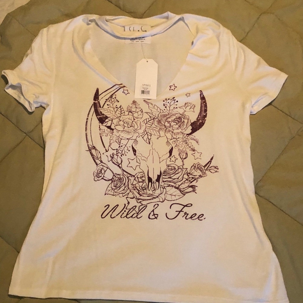 T-shirt